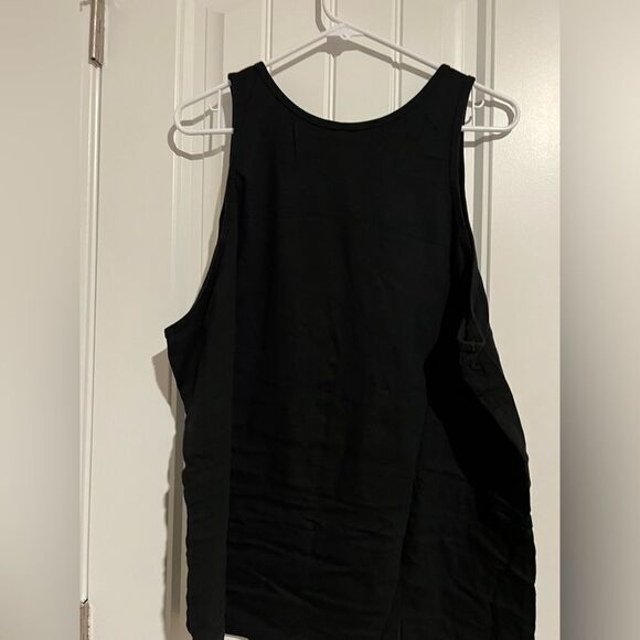 Dragon Ball Z “Train Insaiyan” Graphic Tank Top – Size XL - Picture 7 of 7